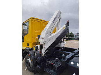 Crane truck IVECO EUROCARGO 120E28P: picture 3