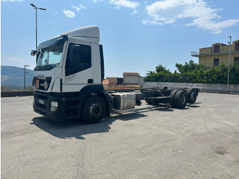 Cab chassis truck IVECO Stralis