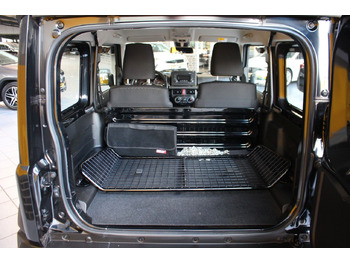SUV Suzuki Jimny zuschaltbarer Allradantrieb Allgrip: picture 5 SUV Suzuki Jimny zuschaltbarer Allradantrieb Allgrip: picture 5