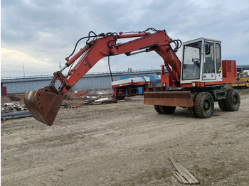 Wheel excavator CASE
