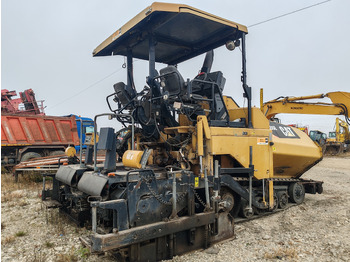 Asphalt distributor CATERPILLAR AP555E