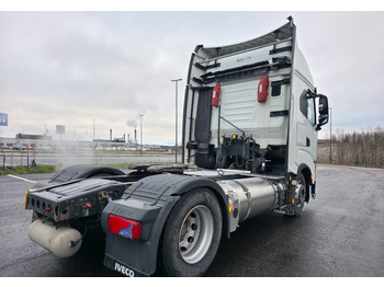 Tractor unit IvecoS-Way 460 4x2 LNG / LBG: picture 4 Tractor unit IvecoS-Way 460 4x2 LNG / LBG: picture 4