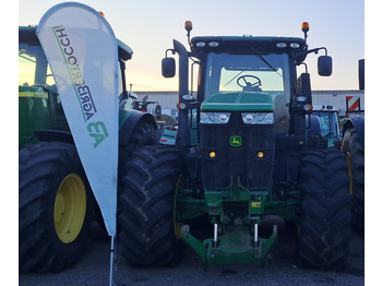 Farm tractor JOHN DEERE 7230R: picture 2 Farm tractor JOHN DEERE 7230R: picture 2