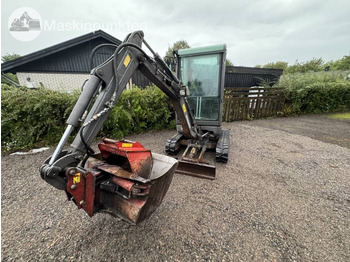 Mini excavator VOLVO EC18C