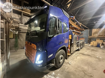 Concrete mixer truck VOLVO FM