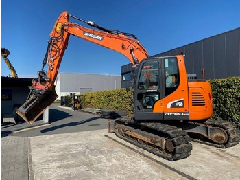 Crawler excavator DOOSAN DX140LCR-5