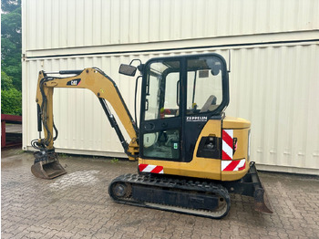 Mini excavator CAT 302.5C / OilQuick OQ40 / Deutsche Maschine: picture 3