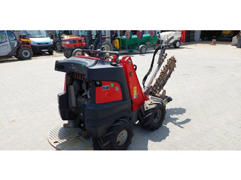 Leasing of  Koparka łańcuchowa miniładowarka Ditch Witch R300 wiertnica Koparka łańcuchowa miniładowarka Ditch Witch R300 wiertnica: picture 3