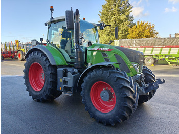 Farm tractor FENDT 724 Vario