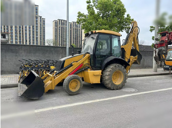 Backhoe loader CASE 580