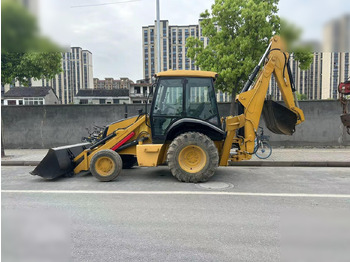 Backhoe loader CASE 580: picture 5