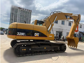 Crawler excavator CATERPILLAR 320CL: picture 2