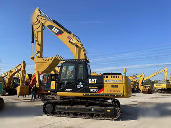 Crawler excavator CATERPILLAR 320D
