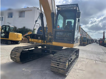 Crawler excavator CATERPILLAR 320D: picture 4 Crawler excavator CATERPILLAR 320D: picture 4