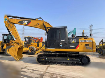 Crawler excavator CATERPILLAR 320D2