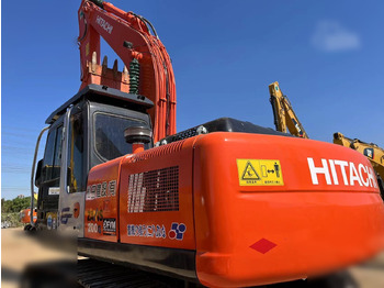 Crawler excavator HITACHI ZX200: picture 3
