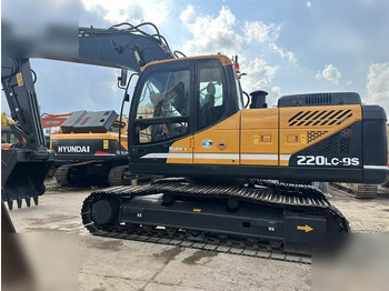 Crawler excavator HYUNDAI ROBEX 220 LC-9S: picture 3