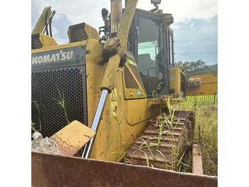 Bulldozer KOMATSU D65