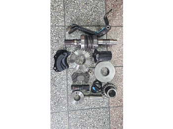 Spare parts NEW HOLLAND