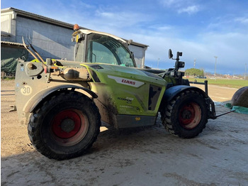 Telescopic handler CLAAS