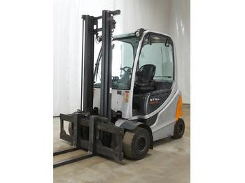 Electric forklift STILL RX60