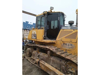 Bulldozer KOMATSU D65