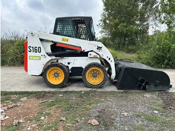 Skid steer loader USED BOBCAT S160 Skid-steer Loader with Very Good Performance Is for Sale at a Low Price. [ Copy ]: picture 3