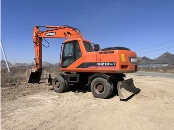 Wheel excavator DOOSAN DH210W-7