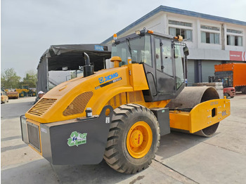 Road roller XCMG XS163J