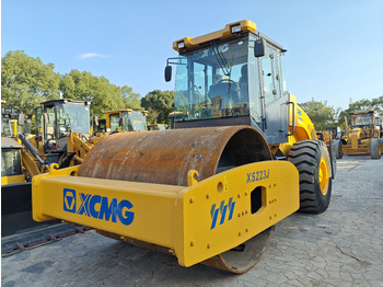 Road roller XCMG XS223J