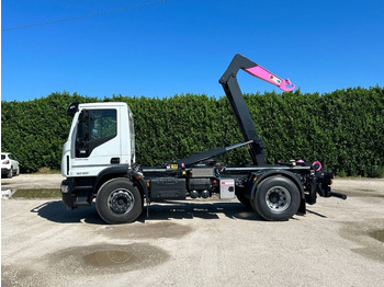 New Hook lift truck IVECO EUROCARGO 180E32K NUOVO SCARRABILE: picture 3