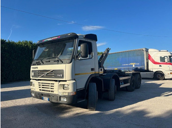 Hook lift truck VOLVO FM12