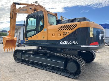 Crawler excavator HYUNDAI
