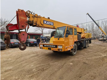 Mobile crane KATO NK250E