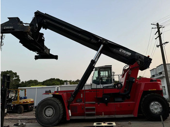 Reach stacker Kalmar DRU450: picture 2