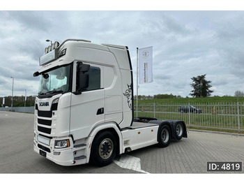 Tractor unit SCANIA S 650