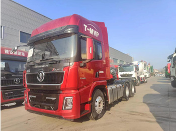 Tractor unit SINOTRUK