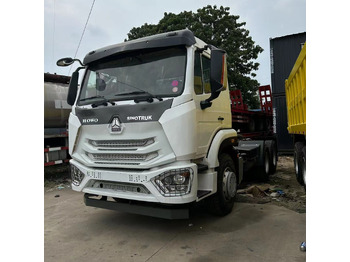 Tractor unit SINOTRUK HOWO