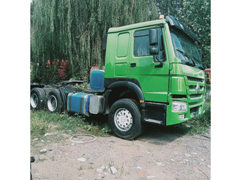 Tractor unit SINOTRUK HOWO