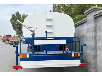New Tank truck Howo Water Sprinkler Truck for Sale in Mali: picture 3