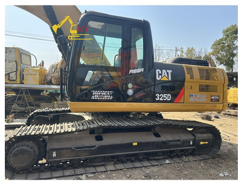 Crawler excavator CATERPILLAR 325