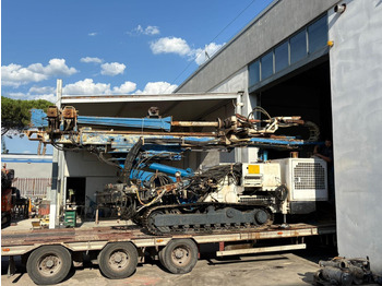 Drilling rig SOILMEC