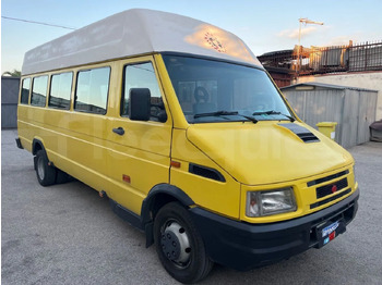 Minibus IVECO