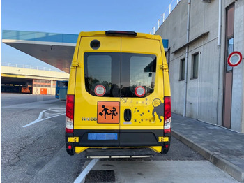 School bus Iveco Daily: picture 5 School bus Iveco Daily: picture 5