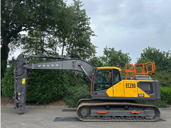 Crawler excavator VOLVO EC220EL