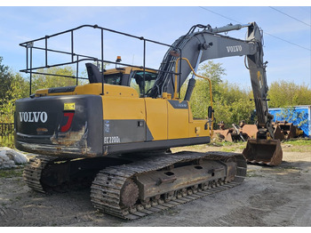 Crawler excavator VOLVO EC220DL: picture 5