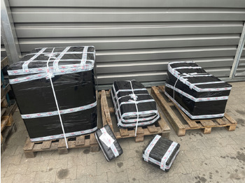 Bumper for Truck PRAWE ZAKOŃCZENIE ZDERZAKA MAN TGX TG3 MASKOWNICA 81416100988: picture 4 Bumper for Truck PRAWE ZAKOŃCZENIE ZDERZAKA MAN TGX TG3 MASKOWNICA 81416100988: picture 4