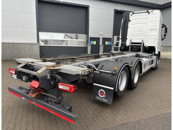 Container transporter/ Swap body truck Volvo FH 540: picture 4 Container transporter/ Swap body truck Volvo FH 540: picture 4