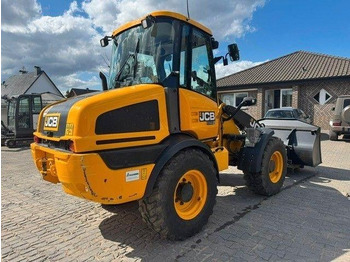 Wheel loader JCB 409: picture 3