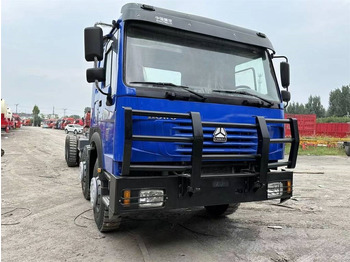 Cab chassis truck SINOTRUK HOWO